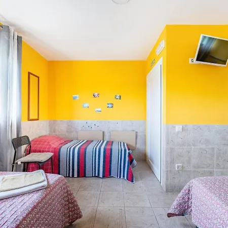 Casa Entera Family House *