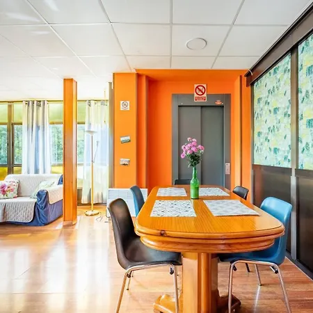 Casa Entera Family House בית נופש *