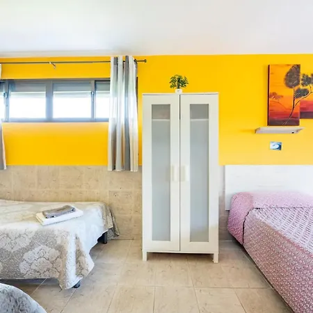 בית נופש Casa Entera Family House *