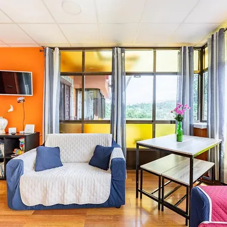 Casa Entera Family House *