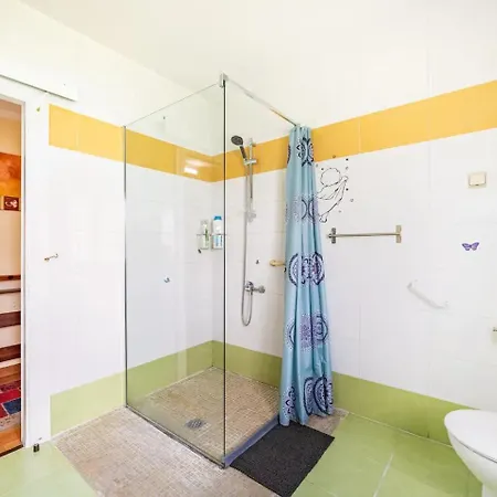 Casa Entera Family House Gijón