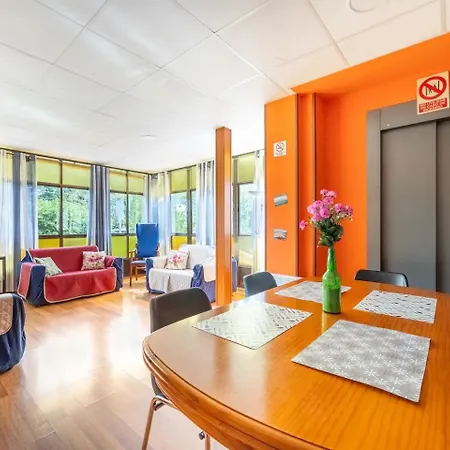 Casa Entera Family House *