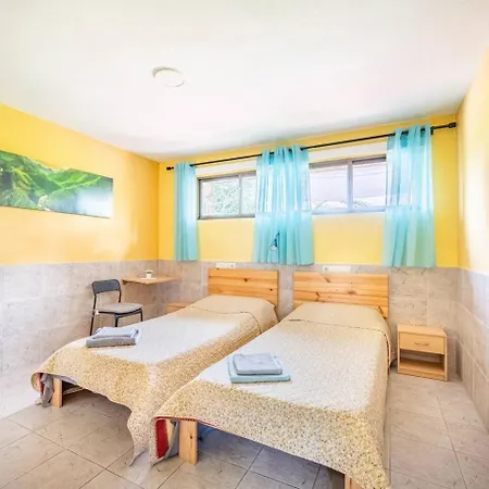 Casa Entera Family House