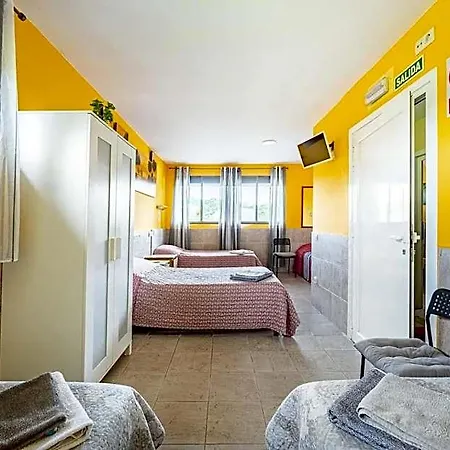 Holiday home Casa Entera Family House