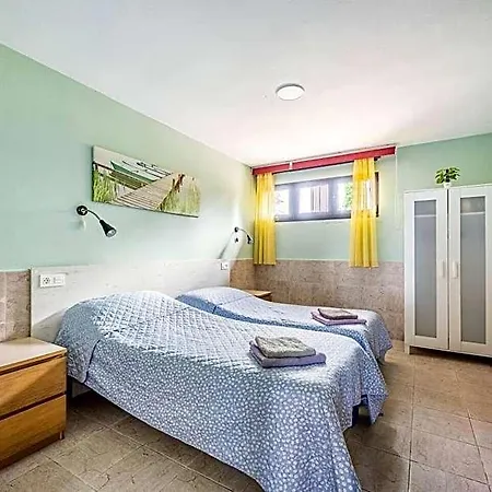 Holiday home Casa Entera Family House