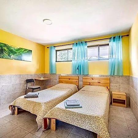 Casa Entera Family House