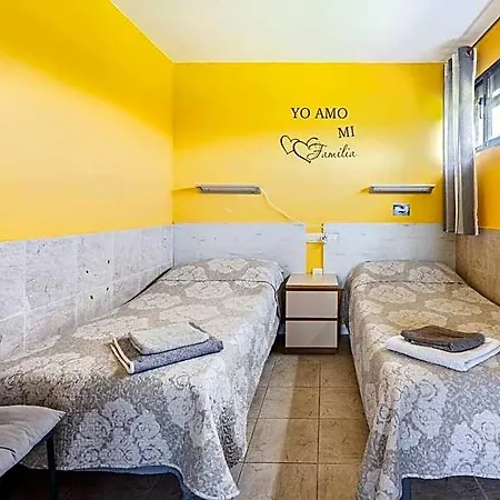 Casa Entera Family House * Gijon